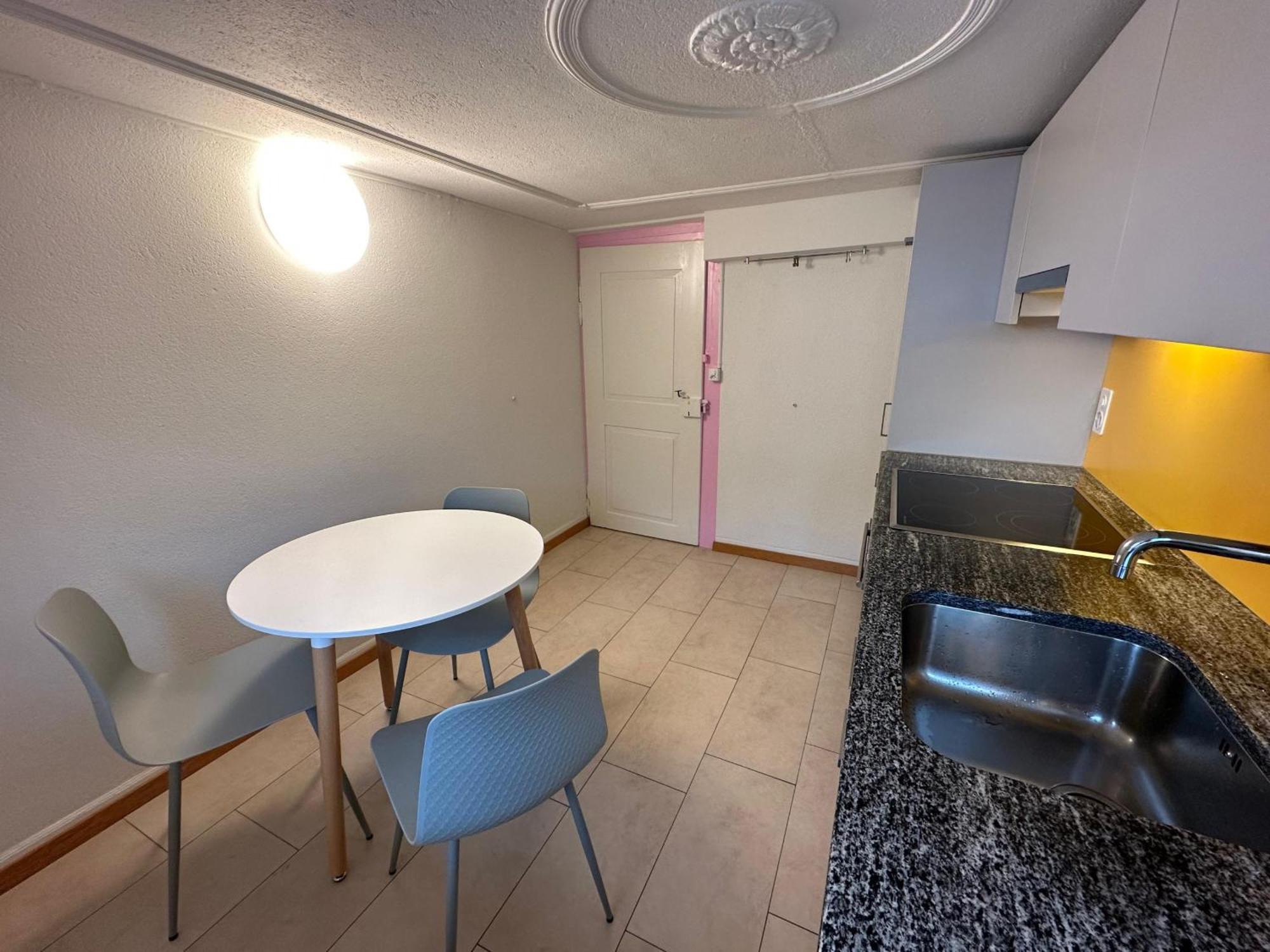 Hitrental Limmatquai Apartment Цюрих Екстер'єр фото
