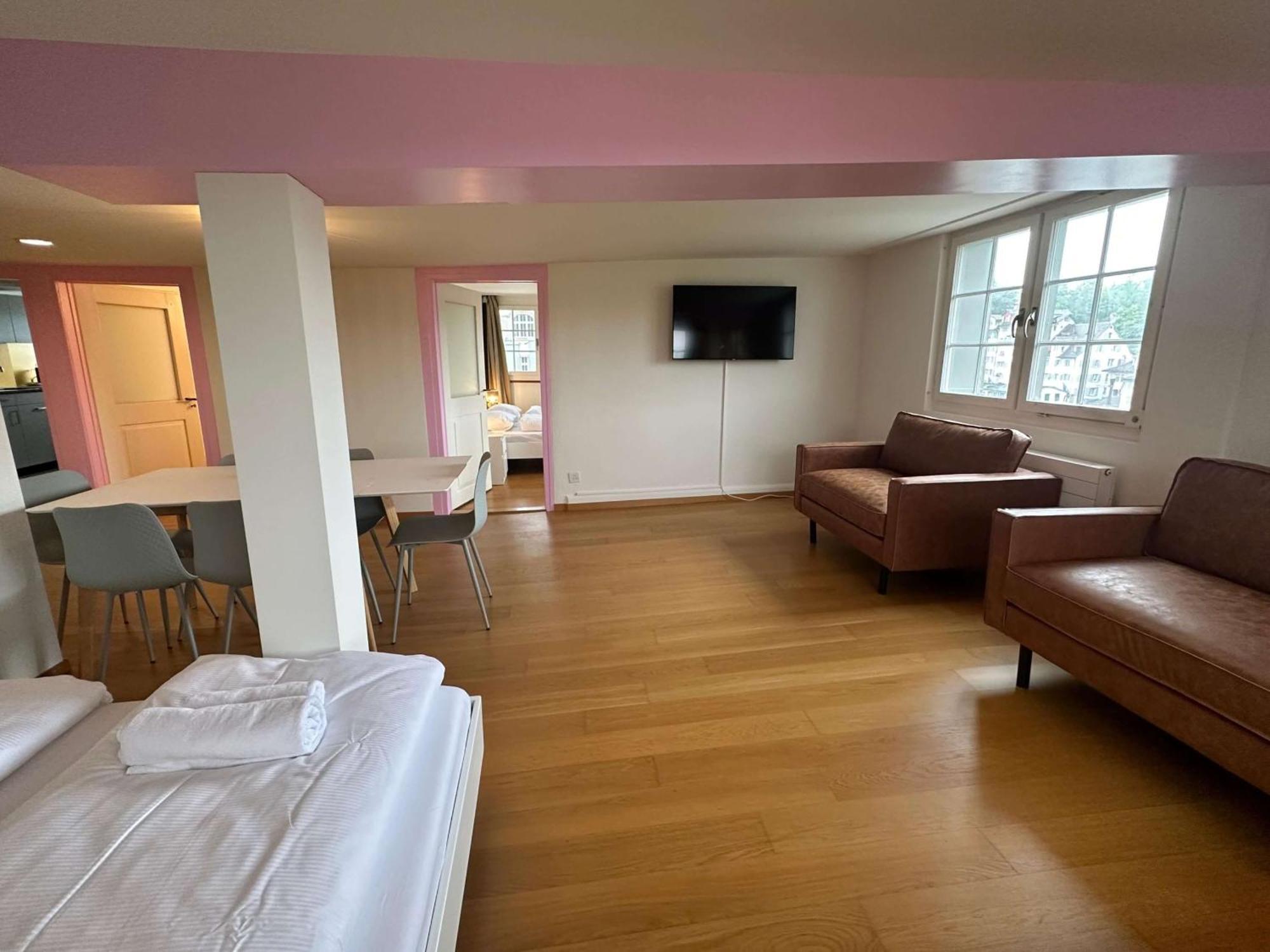 Hitrental Limmatquai Apartment Цюрих Екстер'єр фото